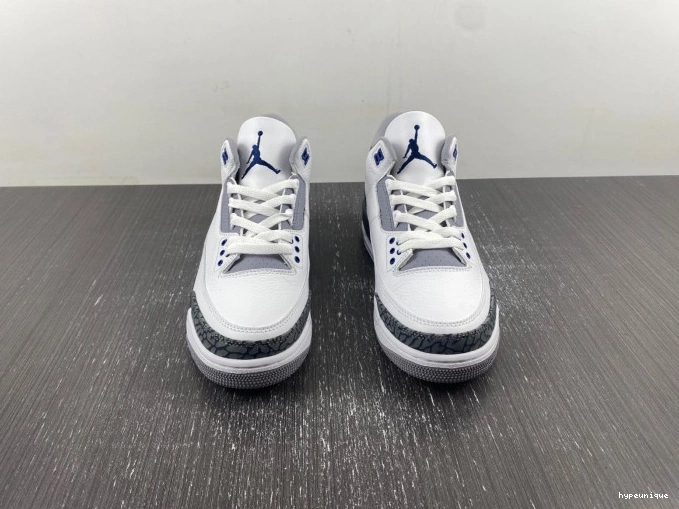 HYPE Jordan Navy 3 CT8532-140 Air Midnight 0814